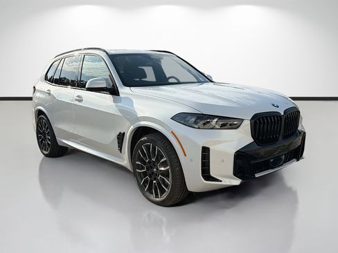 New 2026 BMW X5 xDrive40i w/ Executive Package AWD/4WD image 1