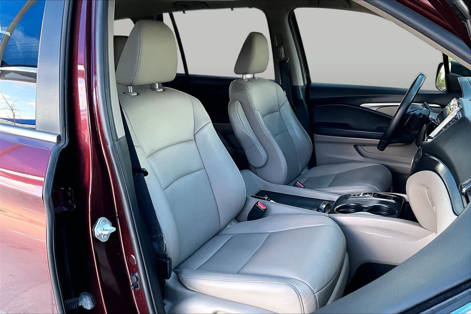 Used 2022 Honda Pilot Special Edition image 9