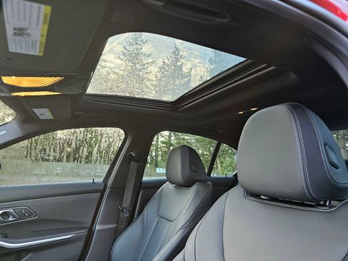 Used 2025 BMW 330i xDrive 330i xDrive w/ M Sport Package image 22