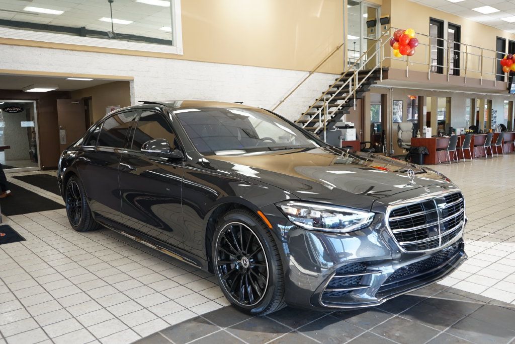Used 2023 Mercedes-Benz S 580e 4MATIC Sedan image 20