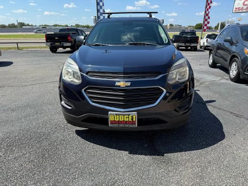 Used 2016 Chevrolet Equinox LS image 2