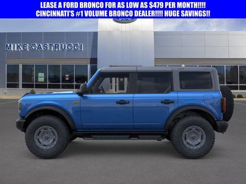 New 2025 Ford Bronco Badlands w/ Sasquatch Package AWD/4WD image 3