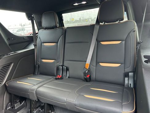 Used 2022 GMC Yukon AT4 w/ Technology Package image 35