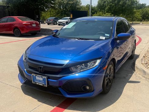 Used 2017 Honda Civic EX image 1