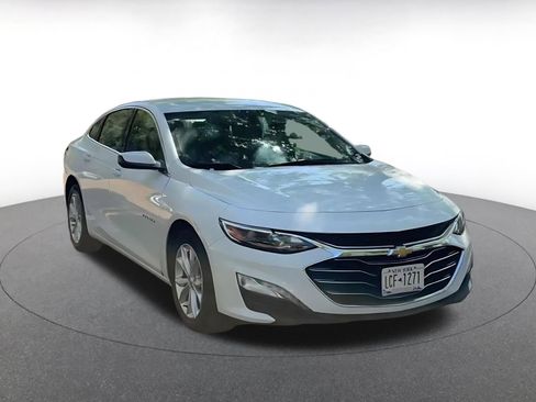 Used 2023 Chevrolet Malibu LT w/ Driver Confidence Package image 3