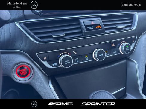 Used 2020 Honda Accord EX image 25