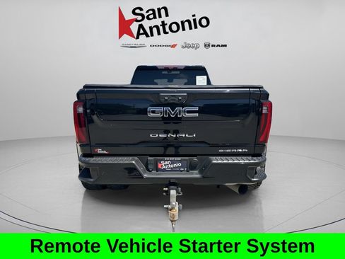 Used 2024 GMC Sierra 3500 Denali Ultimate AWD/4WD image 13