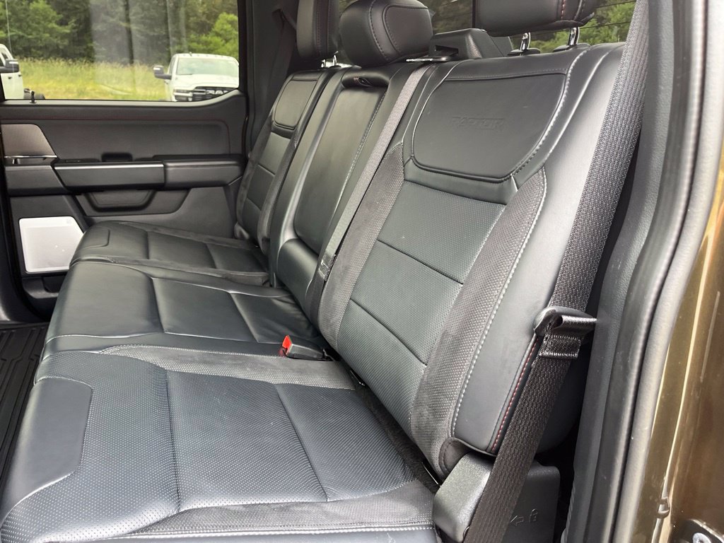 Used 2025 Ford F150 Raptor AWD/4WD image 38