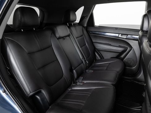 Used 2014 Kia Sorento EX image 24