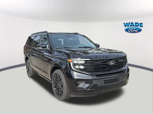 New 2026 Ford Expedition Platinum w/ Stealth Performance Package image 3