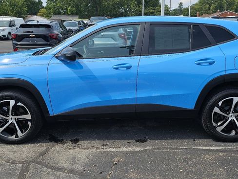 Used 2024 Chevrolet Trax RS w/ Driver Confidence Package FWD image 4