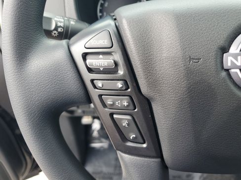 Certified 2024 Nissan Frontier SV w/ Technology Package image 16