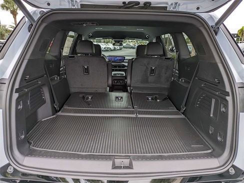 New 2026 Buick Enclave Sport Touring image 16