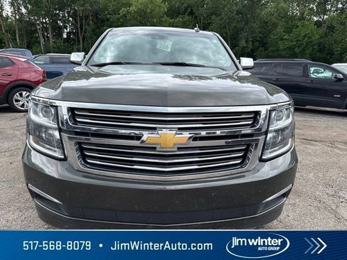Used 2019 Chevrolet Suburban Premier AWD/4WD image 3