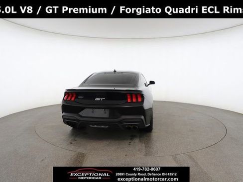 Used 2025 Ford Mustang GT Premium image 15