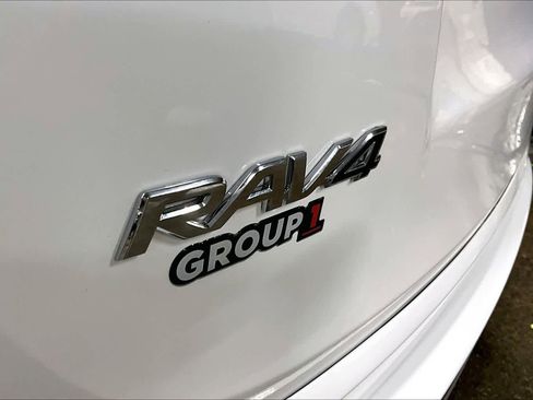 Used 2016 Toyota RAV4 XLE image 10