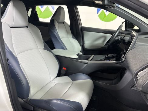 Used 2023 Subaru Solterra AWD image 31