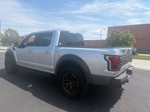Used 2019 Ford F150 Raptor w/ Equipment Group 802A Luxury AWD/4WD image 6