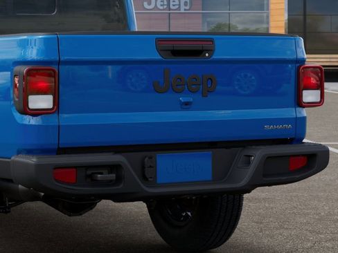 New 2026 Jeep Gladiator Sport image 13