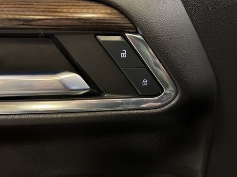 Used 2023 Chevrolet Silverado 1500 LT Trail Boss w/ Convenience Package II image 58