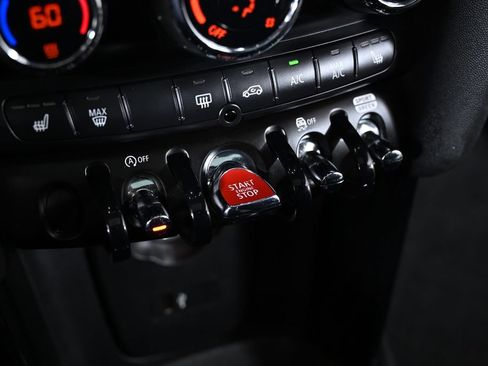 Used 2019 MINI Cooper S FWD image 19