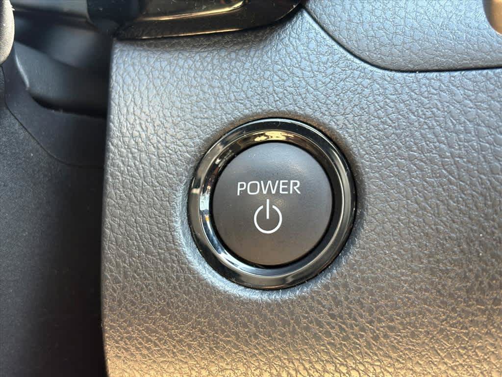 Used 2026 Toyota Camry SE w/ Convenience Package FWD image 18