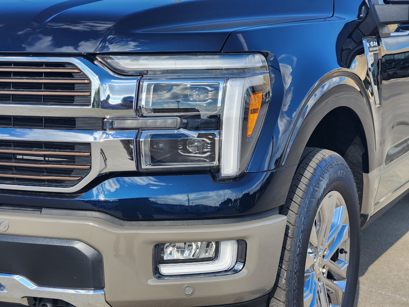 New 2026 Ford F150 King Ranch w/ Equipment Group 601A High AWD/4WD image 10