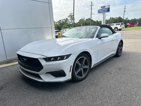 Used 2024 Ford Mustang Premium RWD image 9
