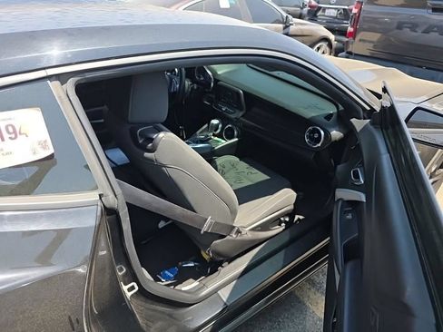 Used 2019 Chevrolet Camaro LT RWD image 11