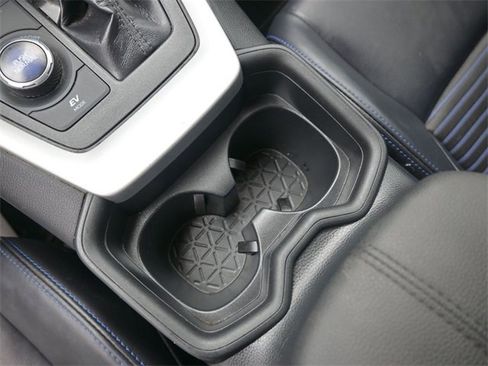 Used 2020 Toyota RAV4 XSE image 19