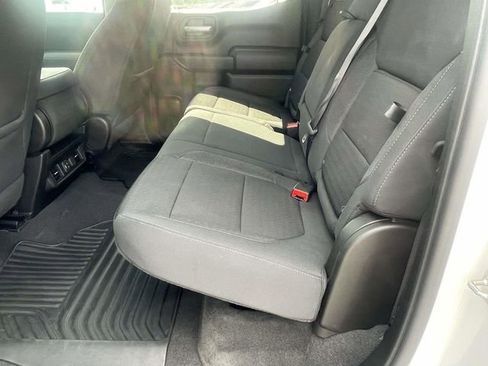 Used 2021 Chevrolet Silverado 1500 LT w/ Convenience Package II image 12