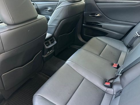 Certified 2025 Lexus ES 350 w/ Premium Package FWD image 24