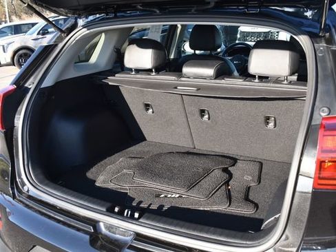 Used 2022 Kia Niro EX image 15