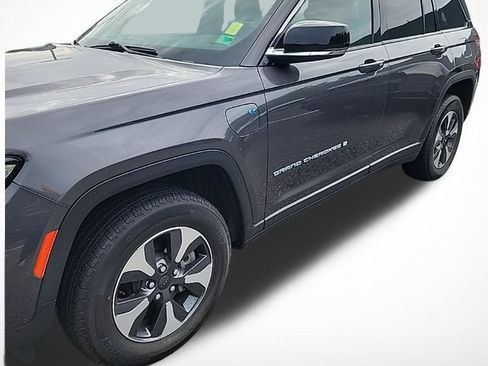 Used 2022 Jeep Grand Cherokee Limited 4xe AWD/4WD image 2