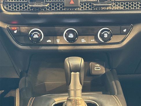 New 2025 Honda HR-V Sport image 16