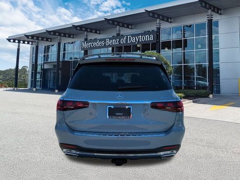 New 2025 Mercedes-Benz GLS 580 4MATIC image 5