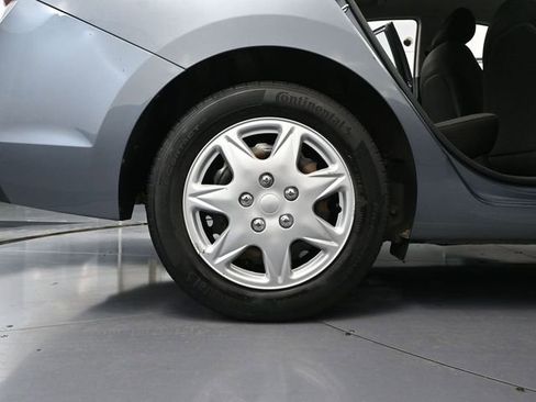 Used 2019 Hyundai Accent SE image 13