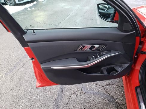 Used 2021 BMW 330i xDrive Sedan w/ Premium Package image 10