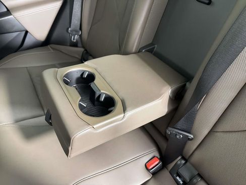 Used 2025 BMW X3 xDrive30i w/ Premium Package image 33