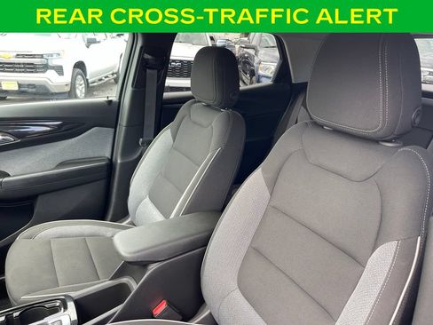Used 2024 Chevrolet TrailBlazer LT w/ Convenience Package AWD/4WD image 21