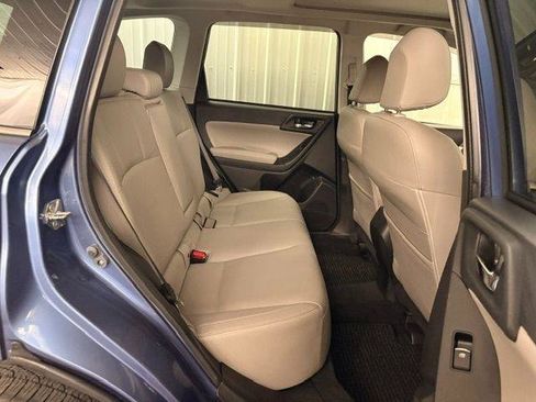 Used 2017 Subaru Forester 2.5i Limited AWD/4WD image 25