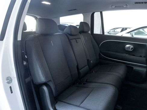 New 2026 Hyundai Ioniq 9 SE image 25