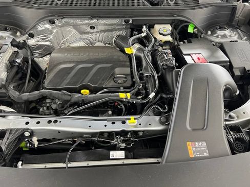 New 2026 Chevrolet Trax RS w/ Sunroof Package FWD image 21