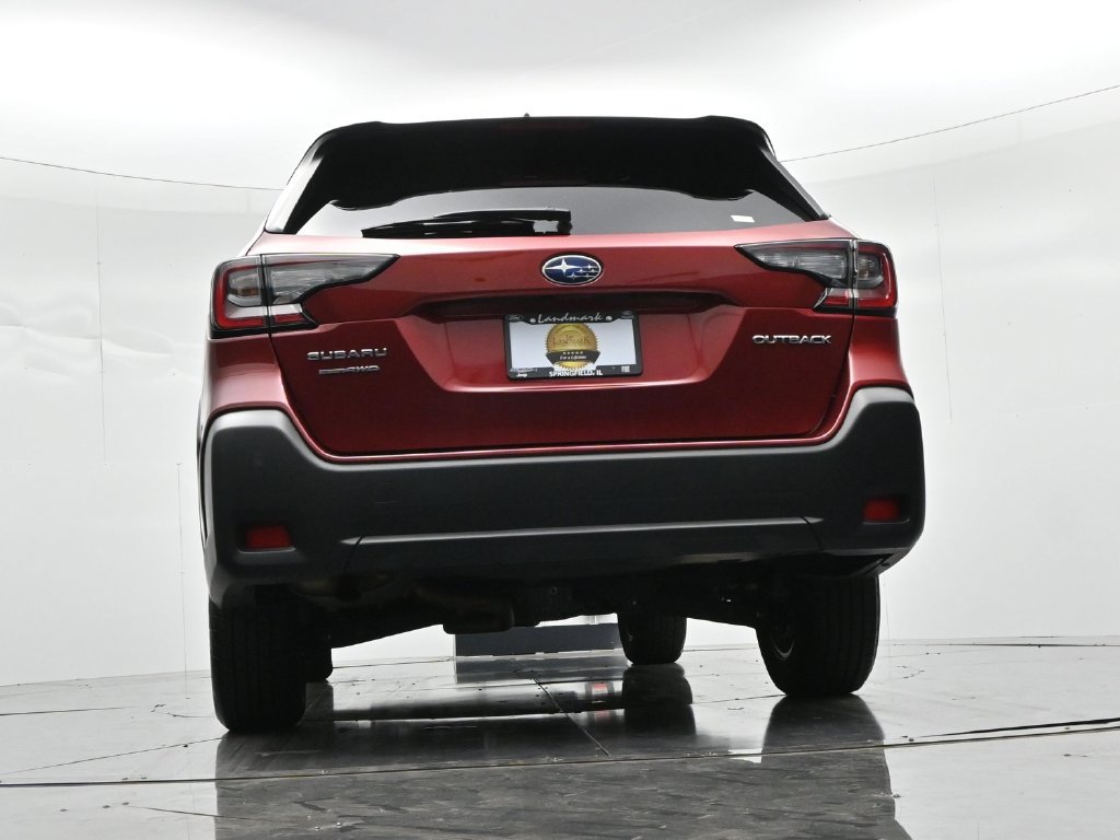 Used 2025 Subaru Outback Premium AWD/4WD image 19