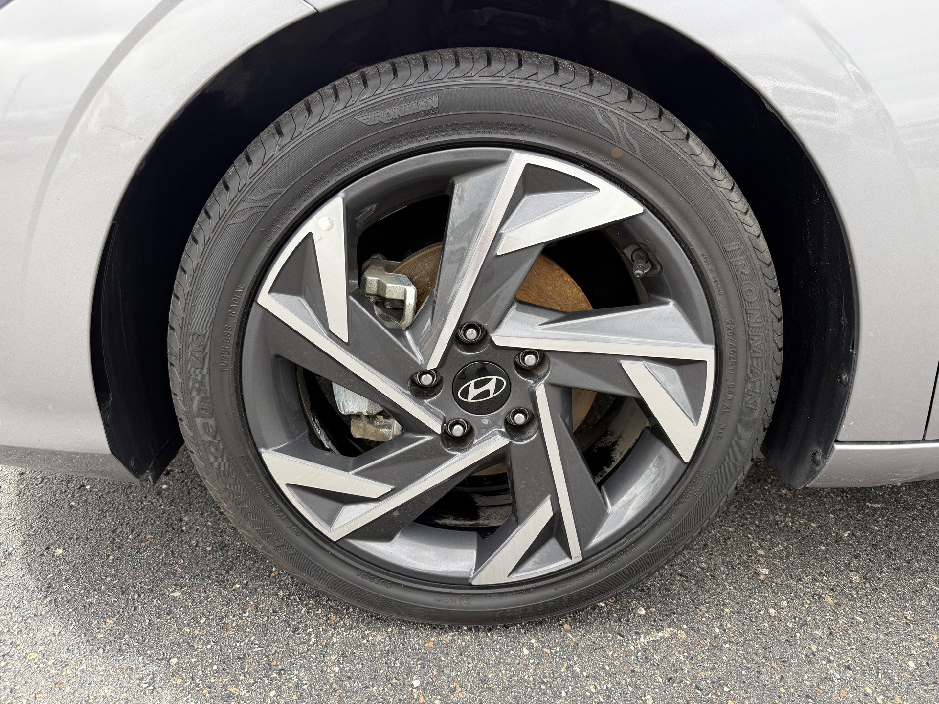 Used 2025 Hyundai Elantra SEL FWD image 38