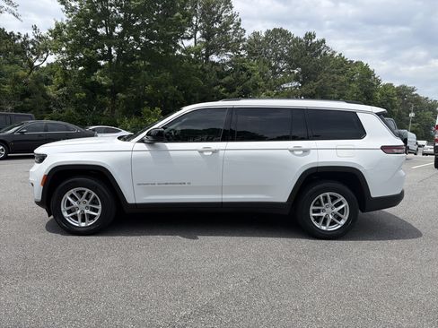 Used 2022 Jeep Grand Cherokee L Laredo w/ Luxury Tech Group I AWD/4WD image 9