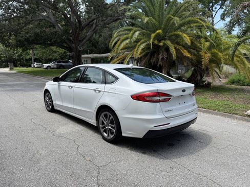 Used 2020 Ford Fusion SEL FWD image 7