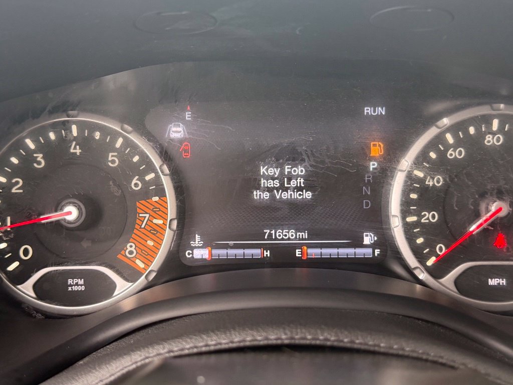 Used 2021 Jeep Renegade Latitude AWD/4WD image 36