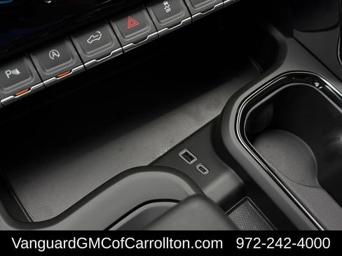 New 2026 GMC Sierra 1500 AT4X AWD/4WD image 17
