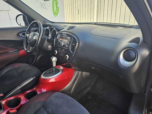 Used 2014 Nissan Juke SV AWD/4WD image 22